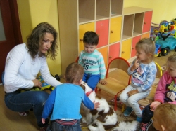 Dogoterapia - zabawy z Abi