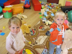 Wśród Biedroneczek i Misiów