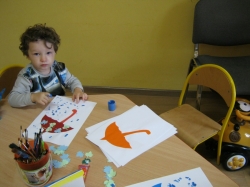 Biedroneczki i Misie - Pada deszczyk... wieje wietrzyk