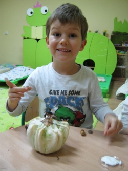 Żabki - Dyniowy Stworek