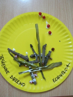 Żabki - Jesienne drzewa