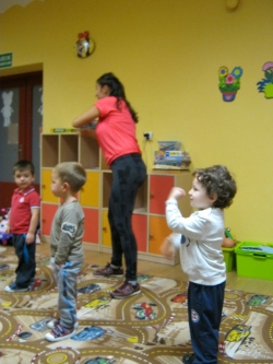 Rytmika - Zumba... Cha-Cha... Macarena